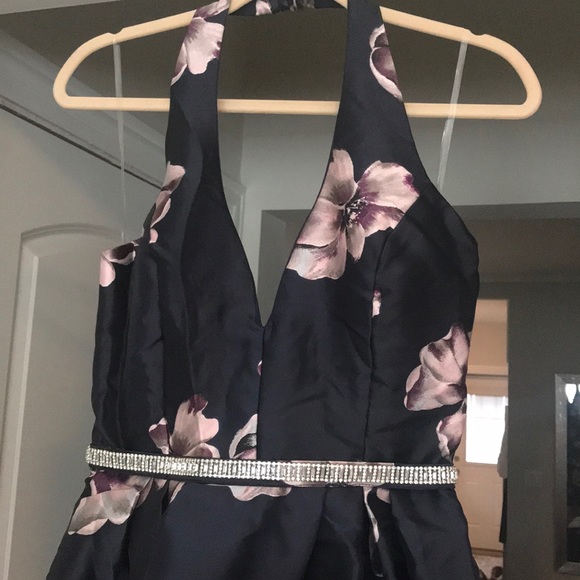 🌺Crystal Doll prom/homecoming dress 🌺 - Picture 4 of 8